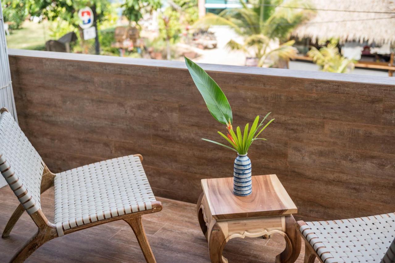 By The Sea Koh Mak Boutique Guesthouse Ngoại thất bức ảnh